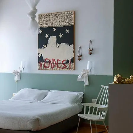Roma Hotel 3*